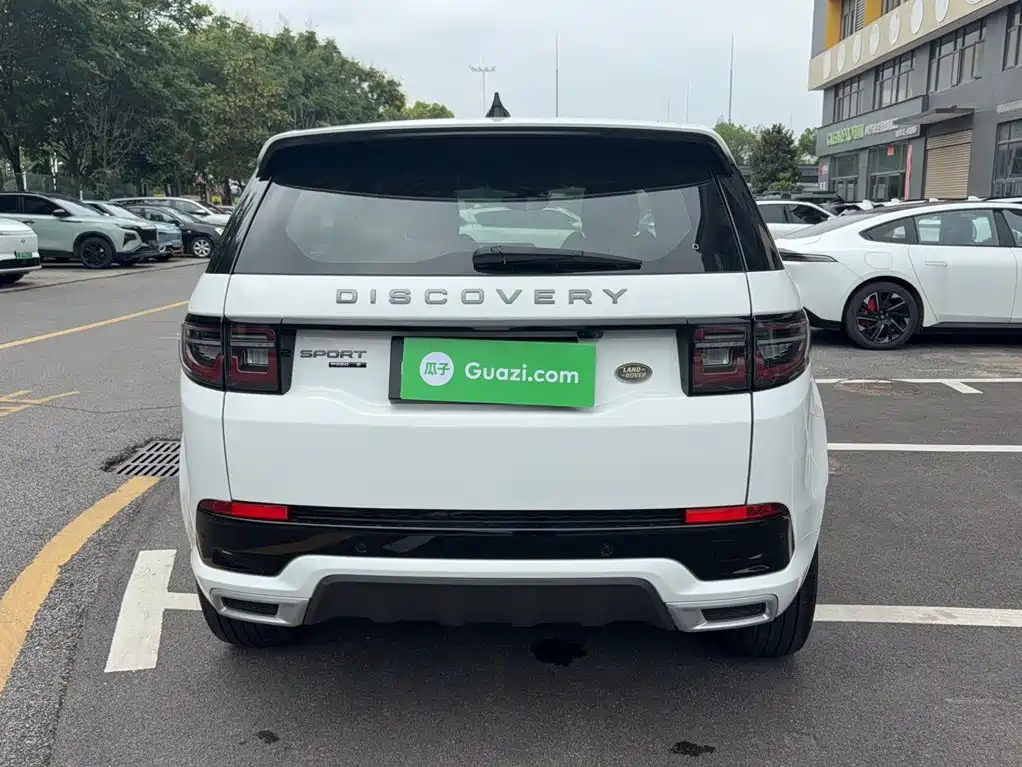 Фото 8 - Land Rover Discovery Sport
