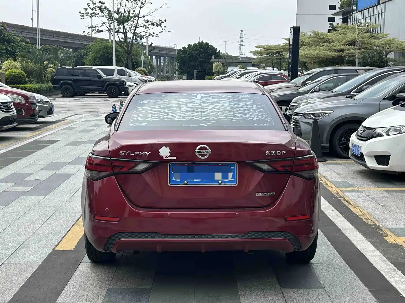 Photo 5 - Nissan Sylphy