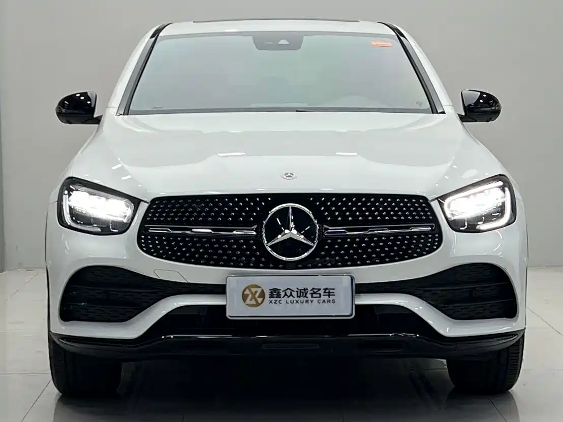 صورة 1 - Mercedes-Benz GLC Coupe