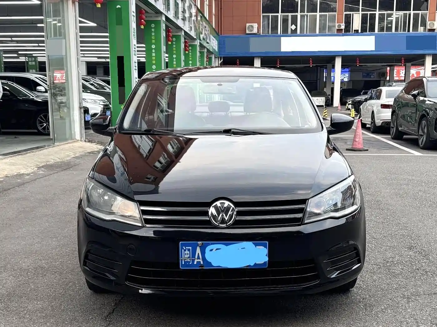 Volkswagen Jetta 2015 1.6L Auto Trend фото 2
