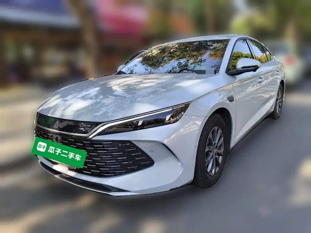 BYD Qin L 2025 DM-i Smart Drive Edition 80KM Leading