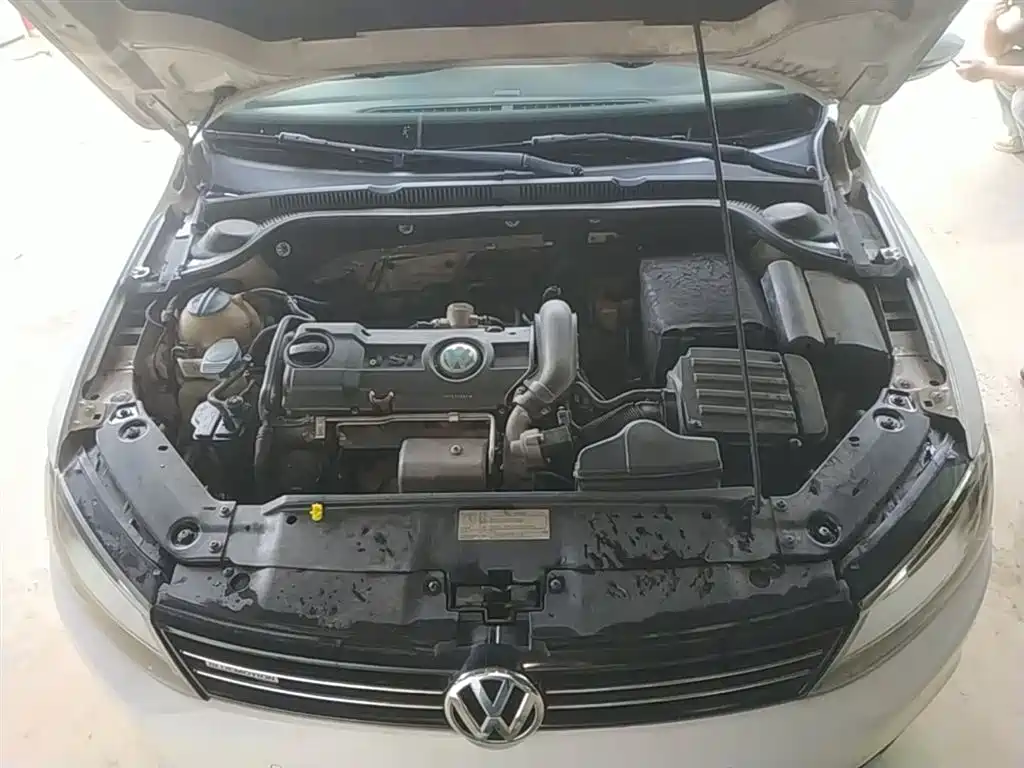 Volkswagen Sagitar 2014 Facelift 1.4TSI BlueMotion фото 20
