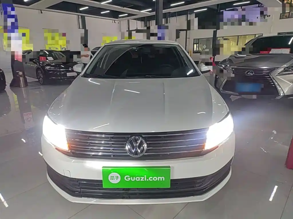 Volkswagen Lavida 2017 1.6L Automatic Trend Edition фото 3