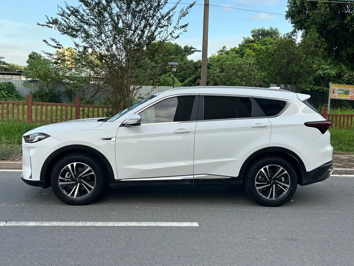 Jetour X70 PLUS 2021 2021 1.6T DCT Sky 7-seater