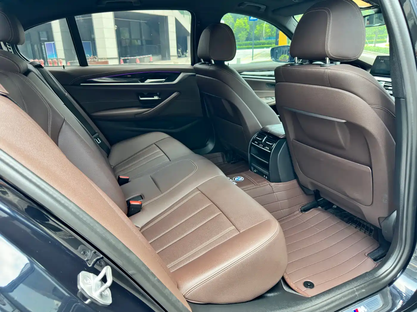 BMW 5 Series 2020 525Li M Sport Package фото 12