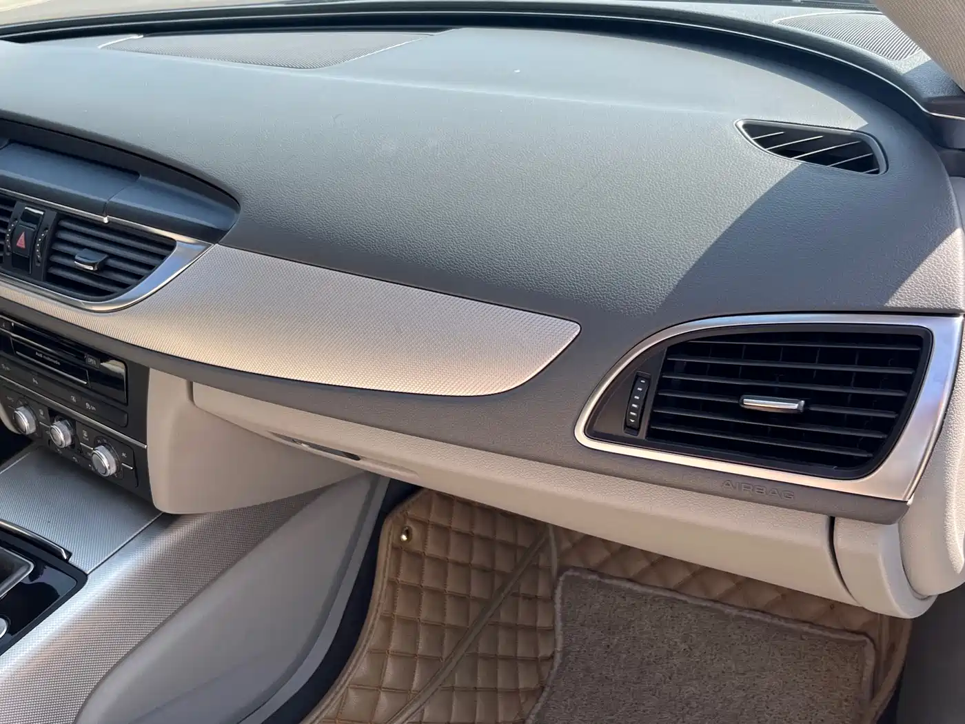Audi A6L 2012 TFSI Comfort фото 19