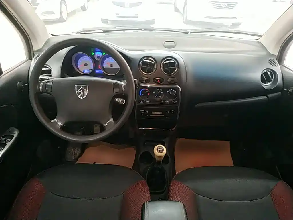 Baojun Lechi 2016 2012 Facelift 1.2L Manual Sport Premium