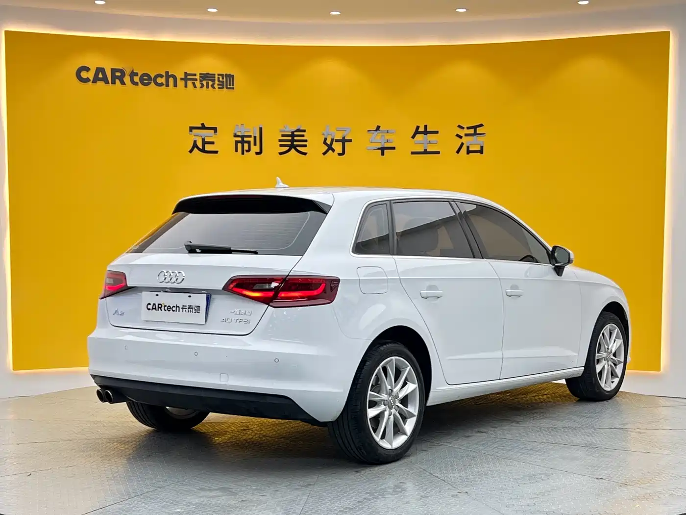 Audi A3 2015 Sportback 40 TFSI Automatic Comfort фото 27