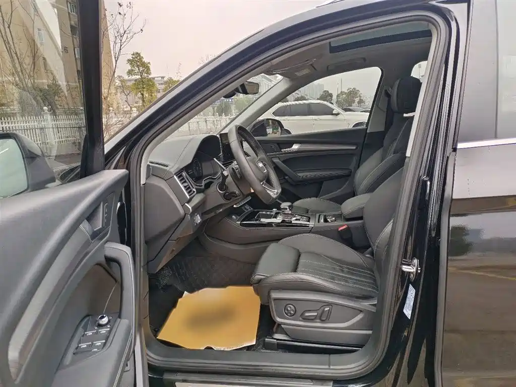 Audi Q5L 2022 Facelift 40T Luxury Dynamic фото 20