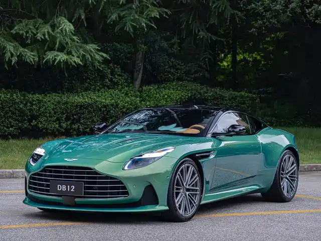  Aston Martin Aston Martin DB12 2025 4.0T V8 Coupe