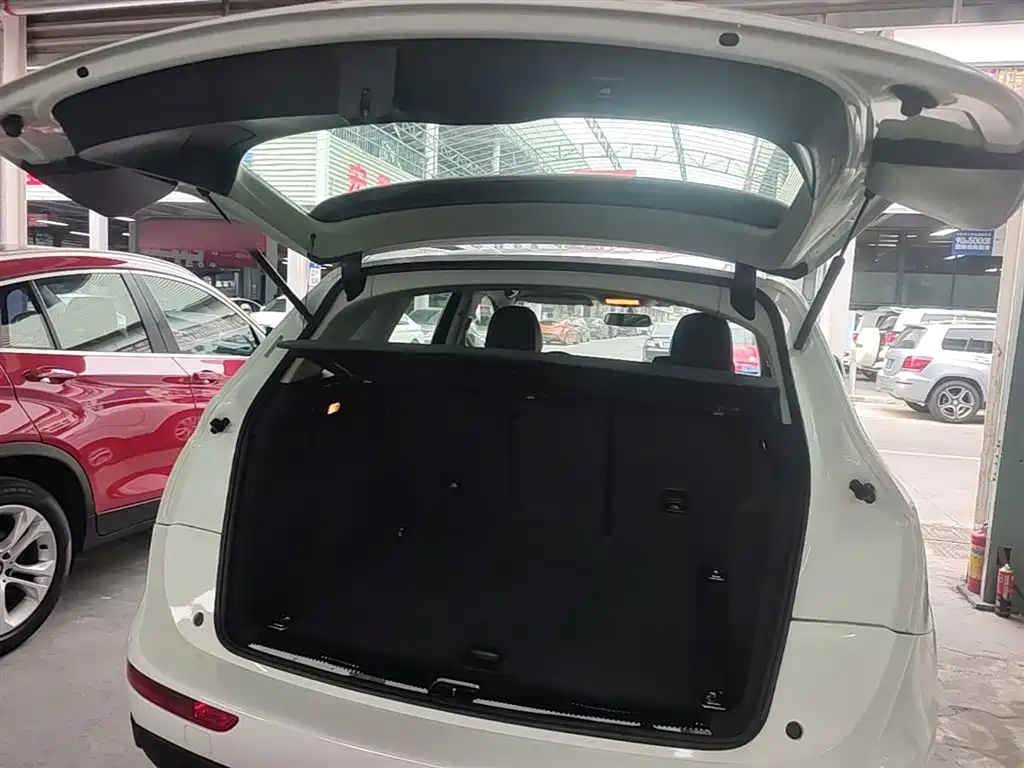 Audi Q5 2015 40 TFSI Technology фото 19