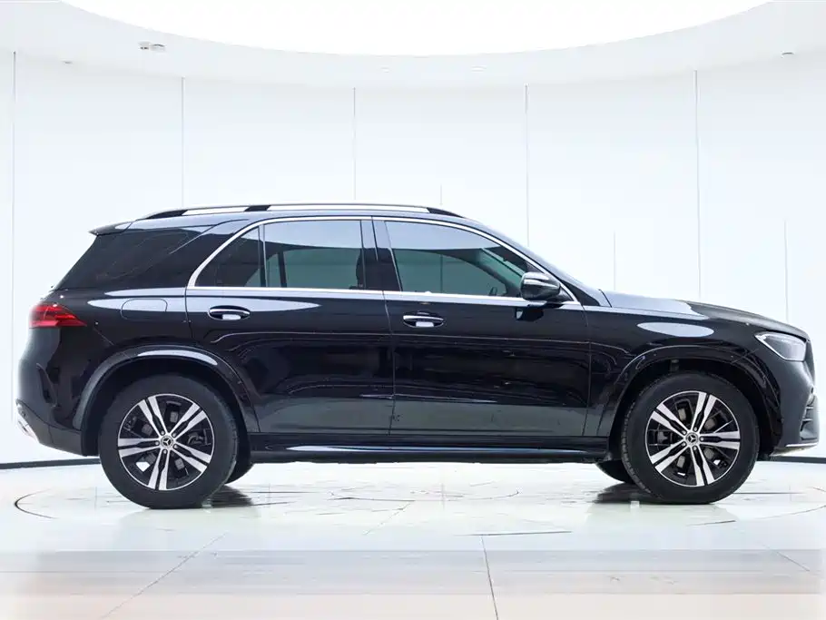 Mercedes-Benz GLE 2024 GLE 350 4MATIC Fashion фото 6