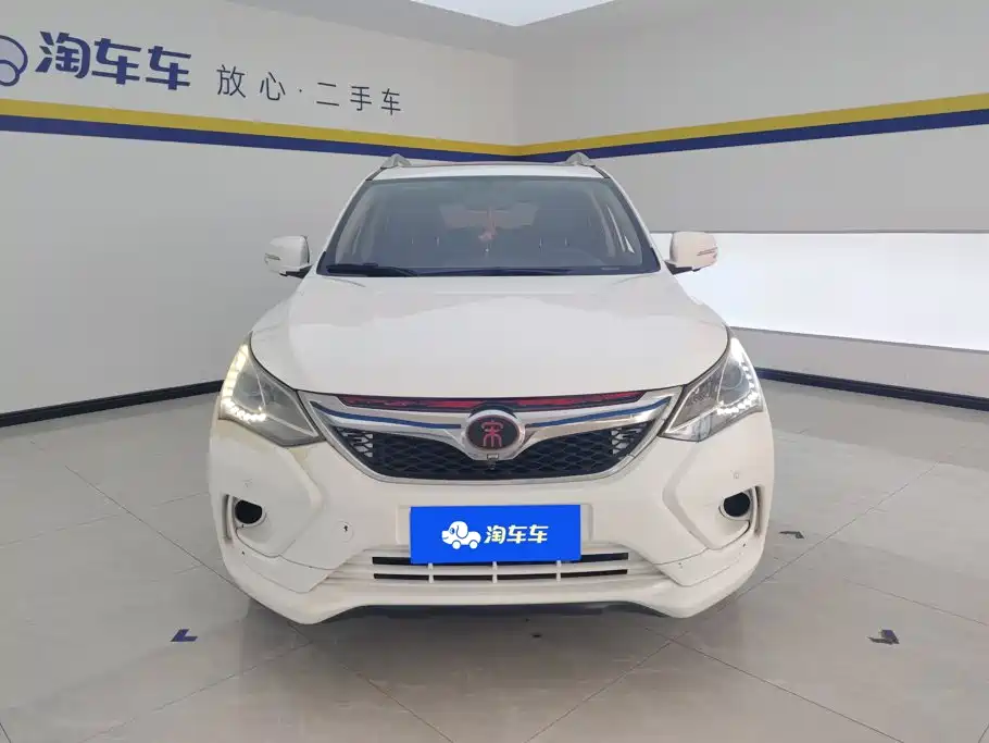 Фото 2 - BYD Song