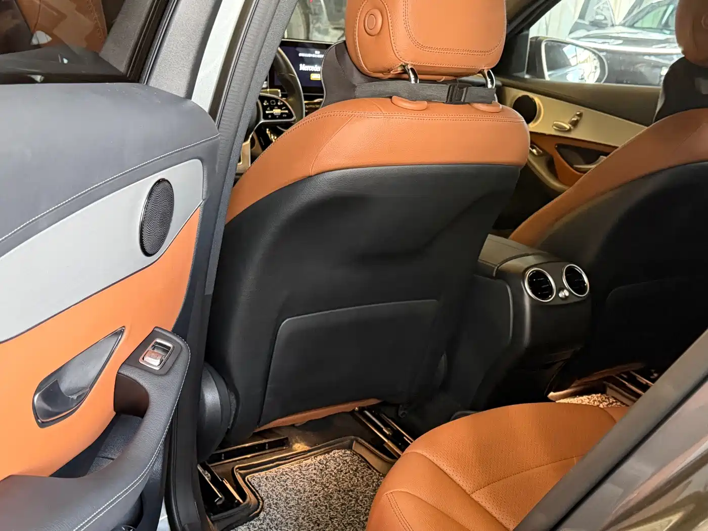 Mercedes-Benz GLC Coupe 2020 2020 GLC 260 4MATIC Coupe SUV
