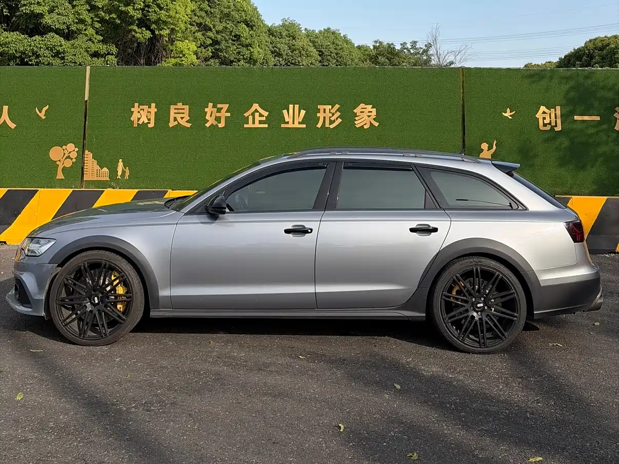 Audi A6 (Import) 2017 3.0T allroad quattro фото 3