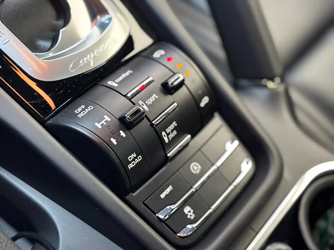 Porsche Cayenne 2016 Cayenne S 3.6T фото 11