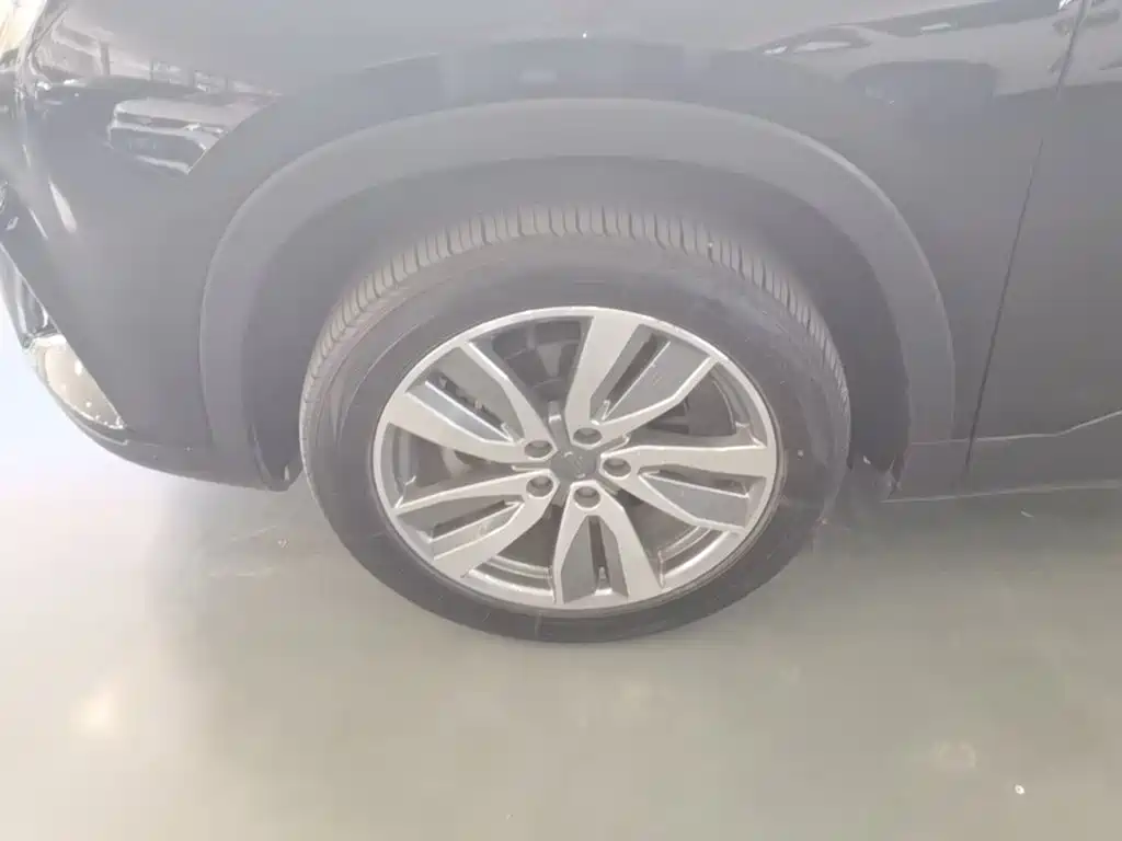 Geely Haoyue 2021 2022 1.8TD DCT Luxury 7-Seater