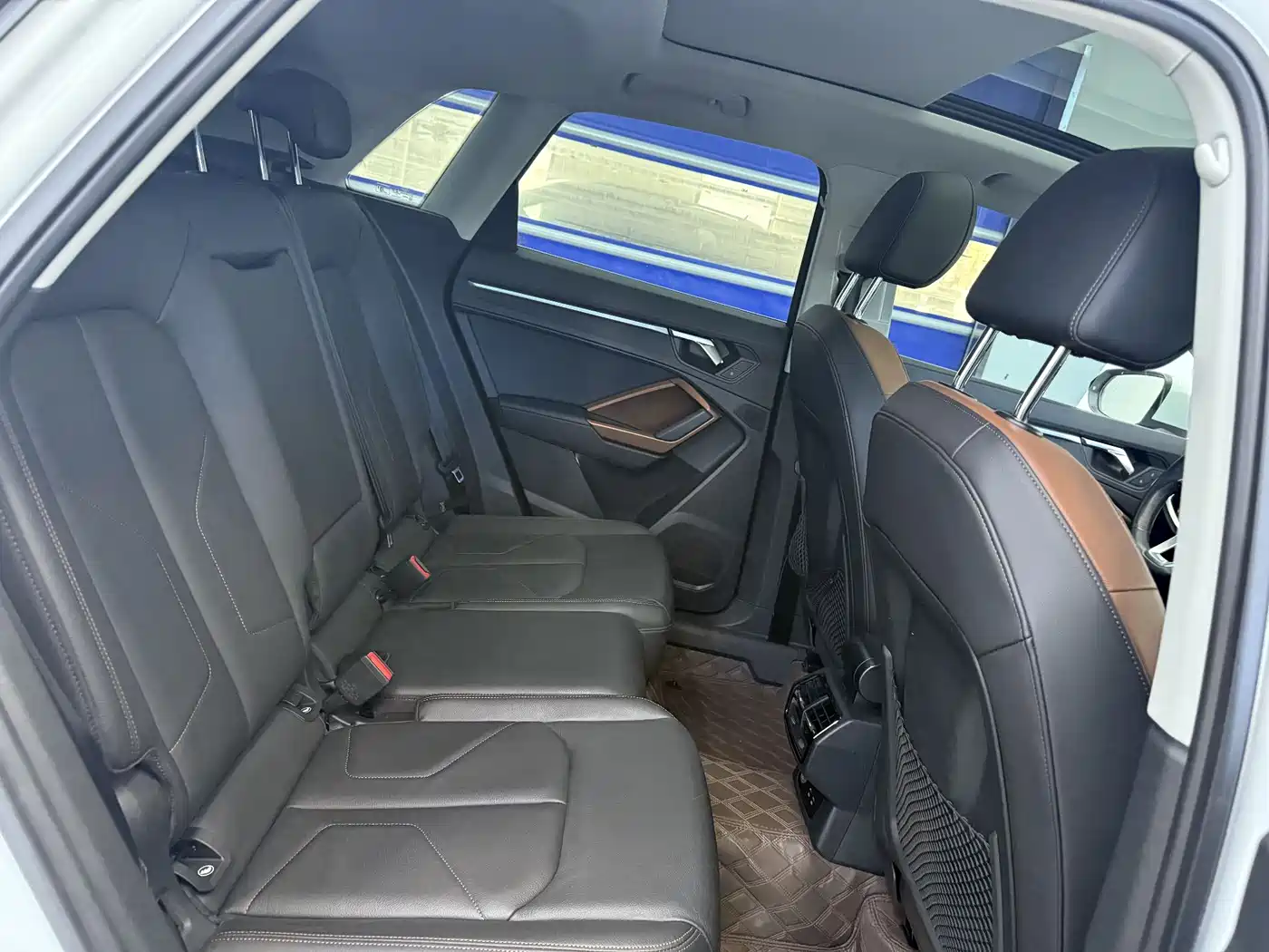 Audi Q3 2022 35 TFSI Fashion Elegance фото 23