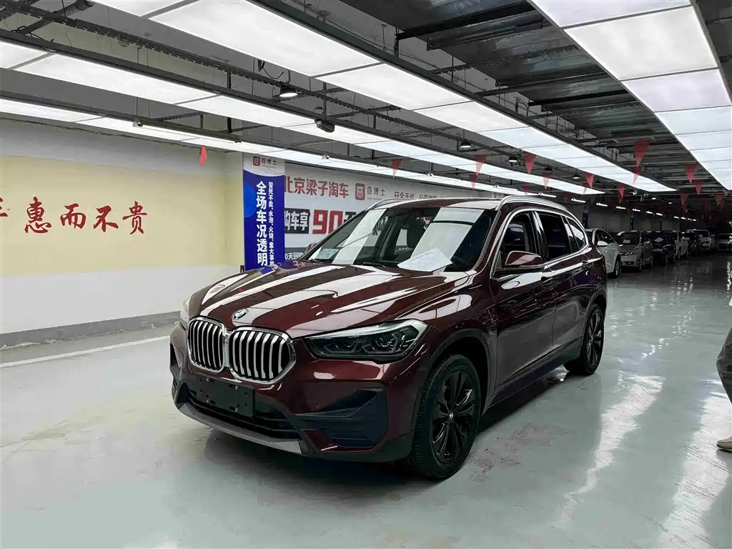 BMW X1 2020 sDrive20Li Fashion Model фото 3