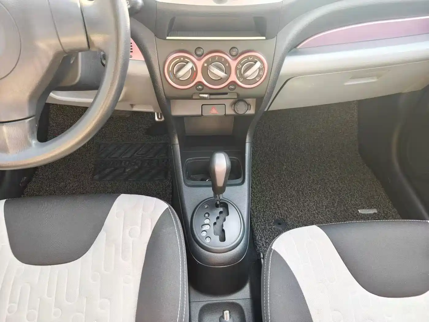 Suzuki Alto 2013 2013 1.0L Automatic Deluxe