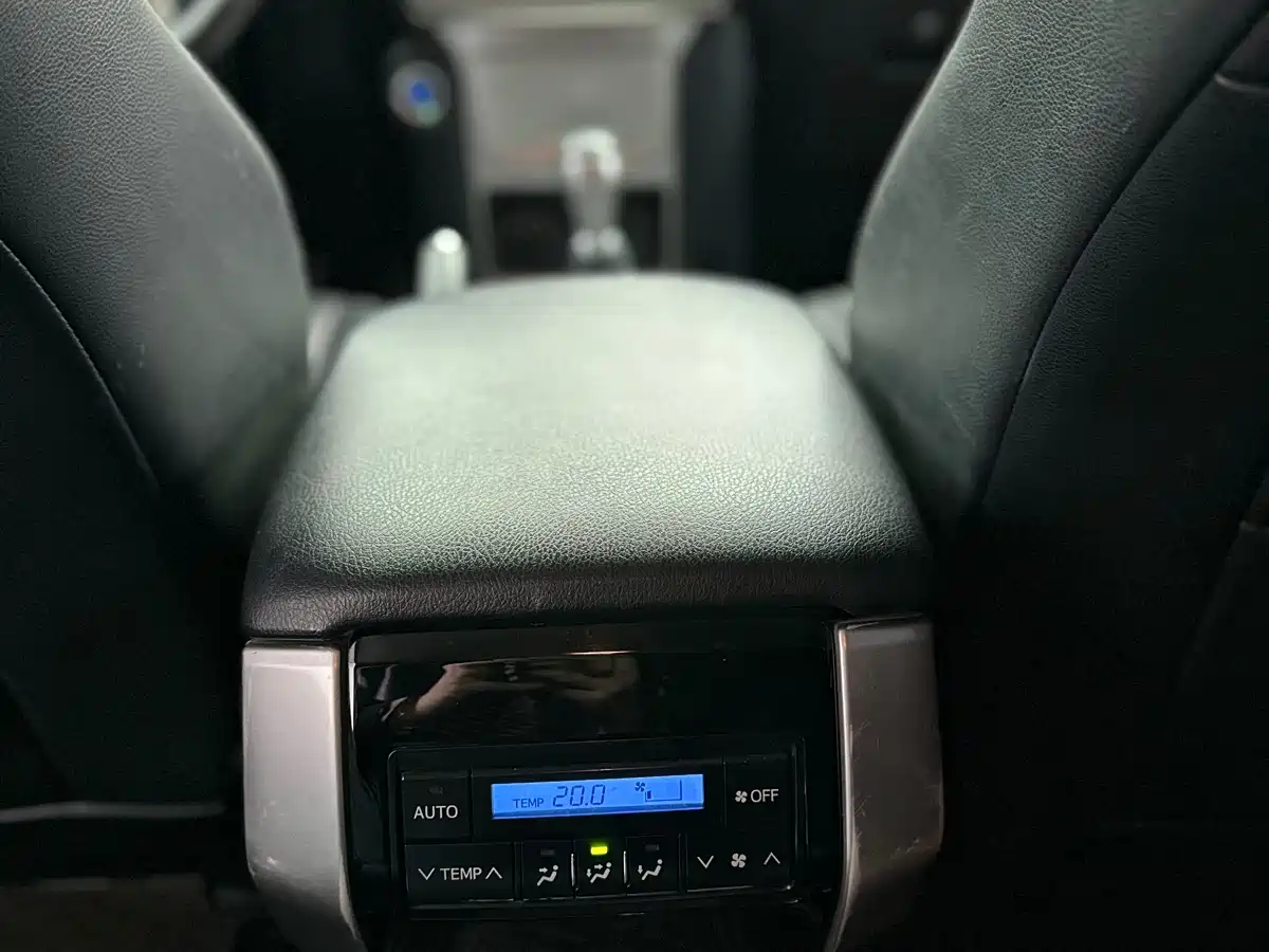 Toyota Prado 2018 3.5L Auto TX фото 12