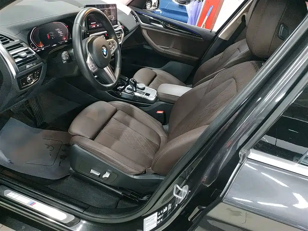 BMW X3 2022 Facelift xDrive25i M Sport Package фото 15