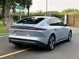 Фото 3 - NIO ET5