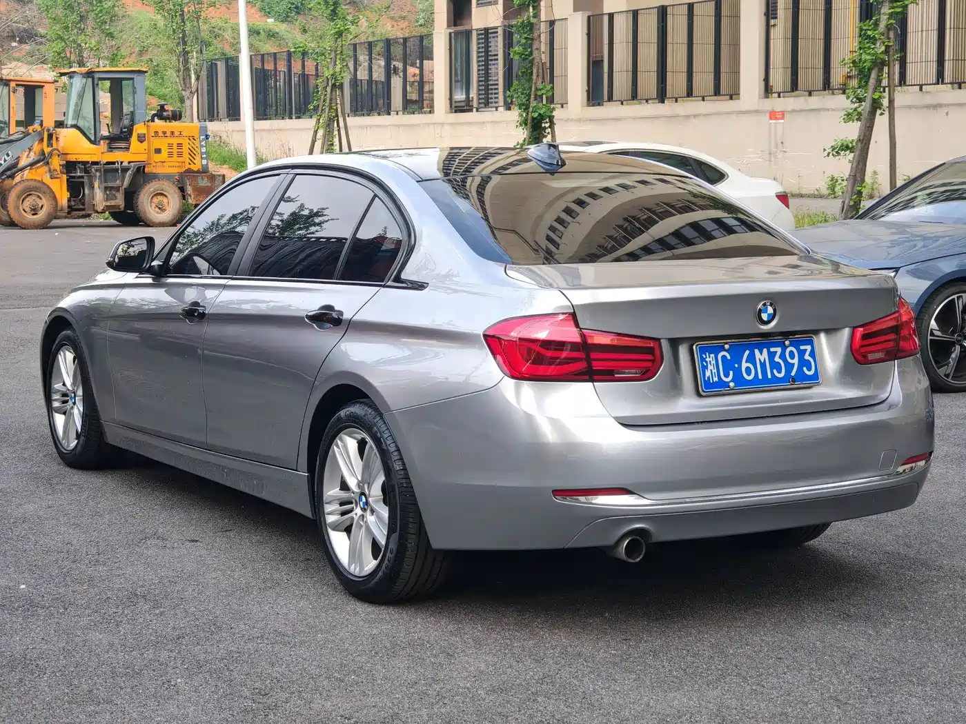 BMW 3 Series 2015 320Li Fashion фото 7