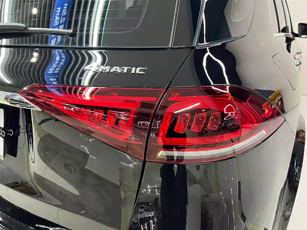 Mercedes-Benz GLE 2020 Facelift GLE 350 4MATIC Fashion Special Edition фото 14
