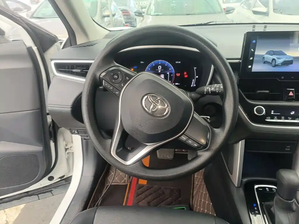 Toyota Frontlander 2025 2024 2.0L CVT Elite Plus Edition