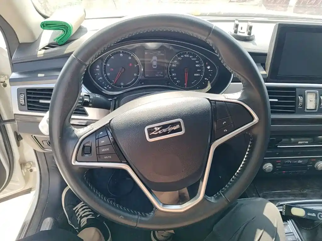 Zotye Z700 2017 2016 1.8T Manual Luxury