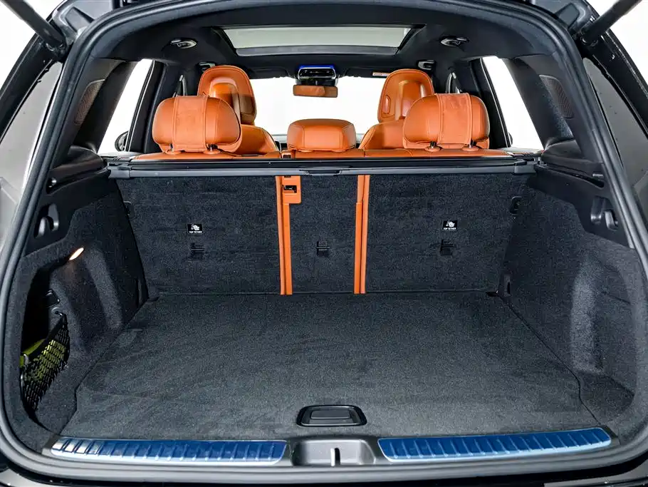Mercedes-Benz GLC 2023 Facelift GLC 300 L 4MATIC Sport 5-Seater фото 22