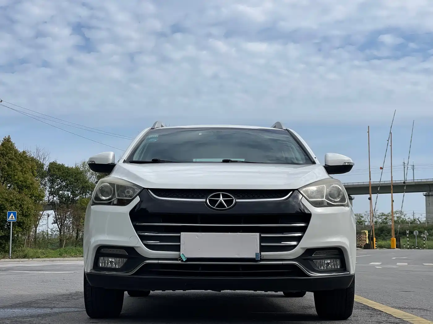 JAC Motors Refine S2 2015 2015 1.5L Manual Luxury Smart