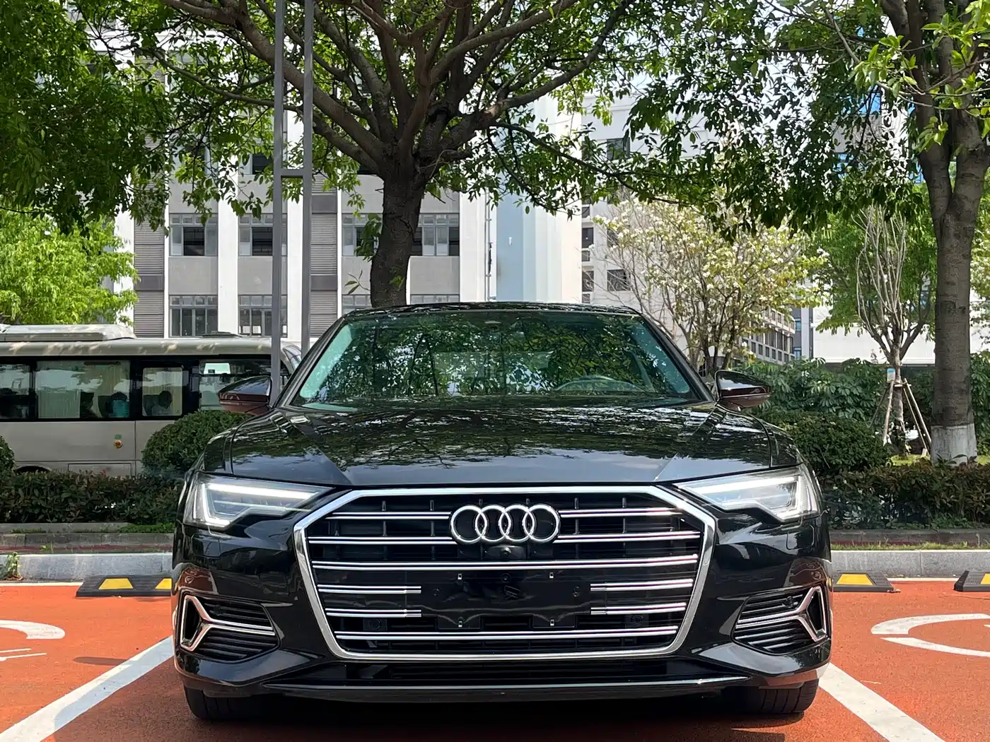 Audi A6L 2024 45 TFSI Premium Elegance фото 2