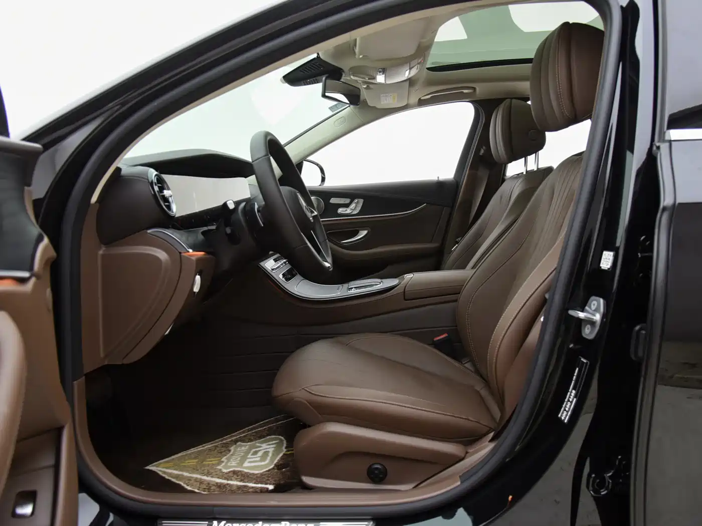 Mercedes-Benz E-Class 2023 Facelift E 300 L Luxury фото 8