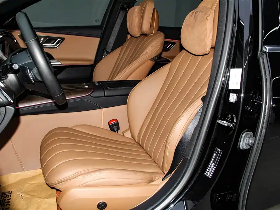 Mercedes-Benz E-Class 2024 E 300 L Fashion фото 17
