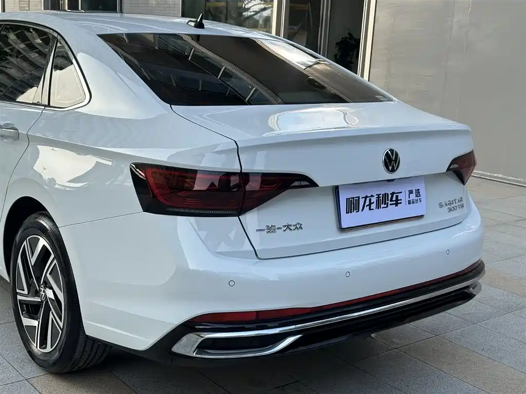 Volkswagen Sagitar 2025 300TSI DSG Surpass Edition фото 16