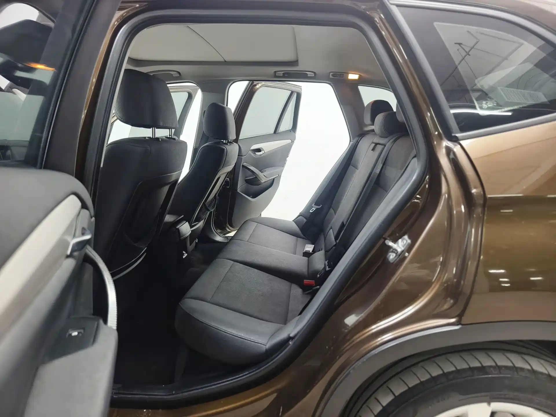Фото 13 - BMW X1 (Import)