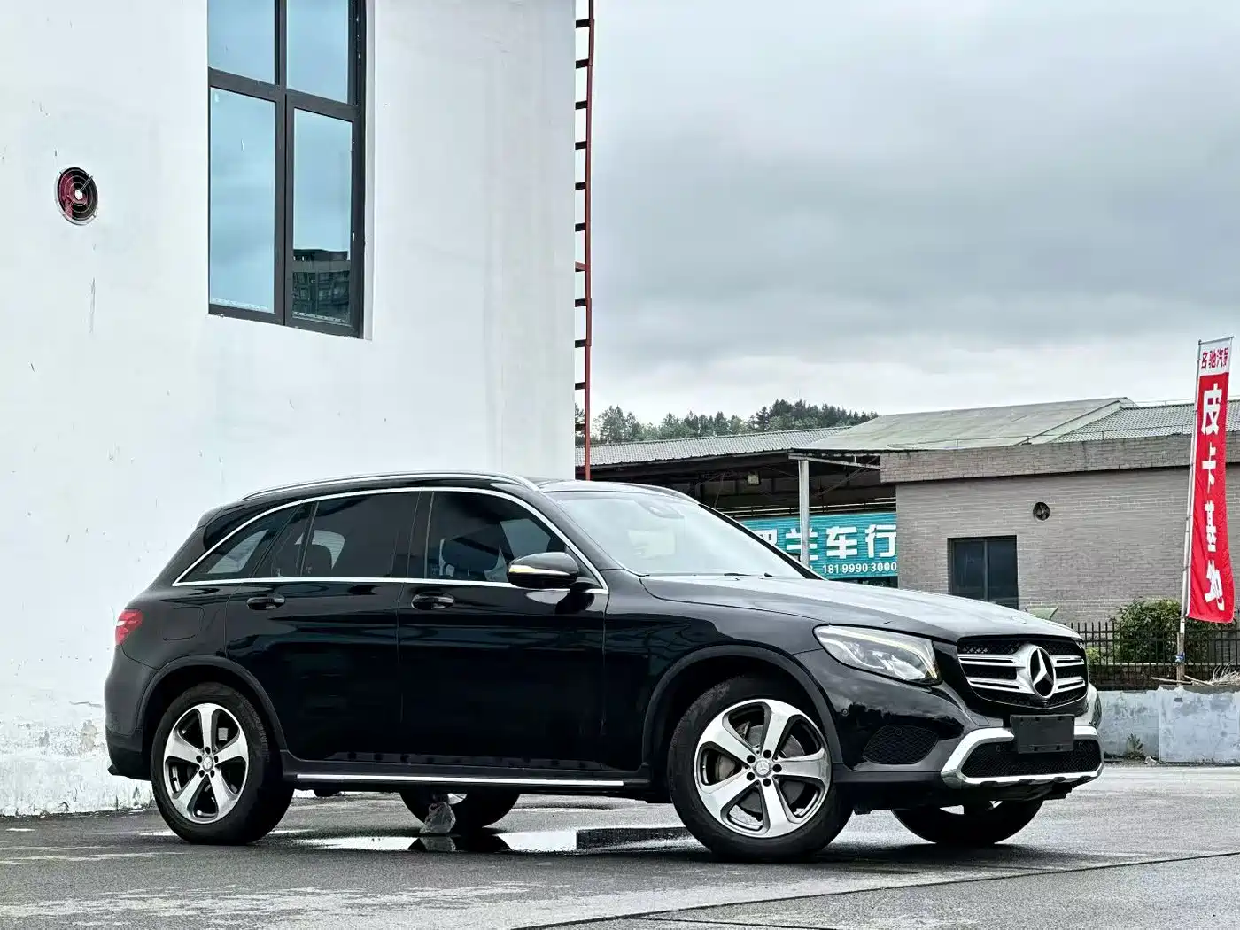 Mercedes-Benz GLC 2016 GLC 260 4MATIC Luxury фото 3
