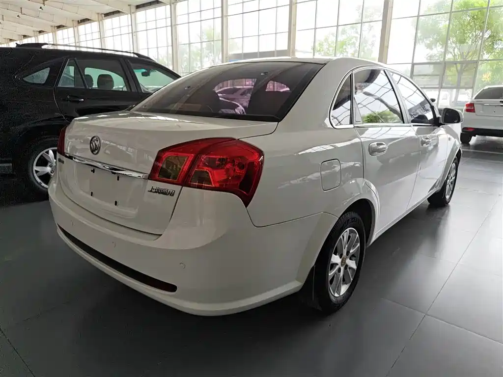 Buick Excelle 2013 1.5L Automatic Classic фото 7