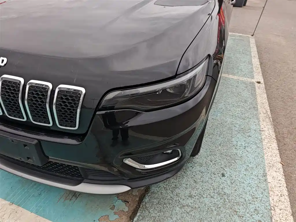 Jeep Cherokee 2019 2019 2.0T 2WD Smart Edition China V