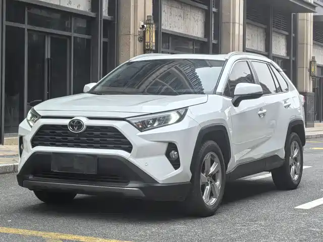 TOYOTA RAV4 RONGFANG