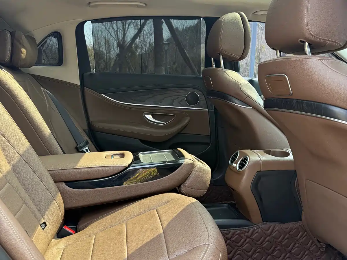 Mercedes-Benz E-Class 2017 E 300 L Sport Luxury фото 6