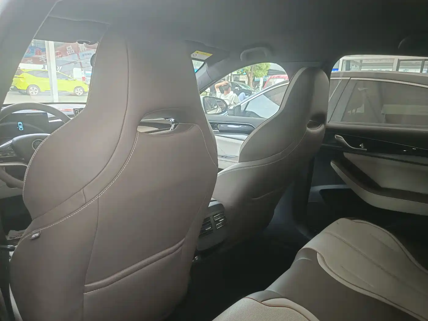 BYD Qin PLUS 2025 EV 510KM Smooth Ride Edition фото 12