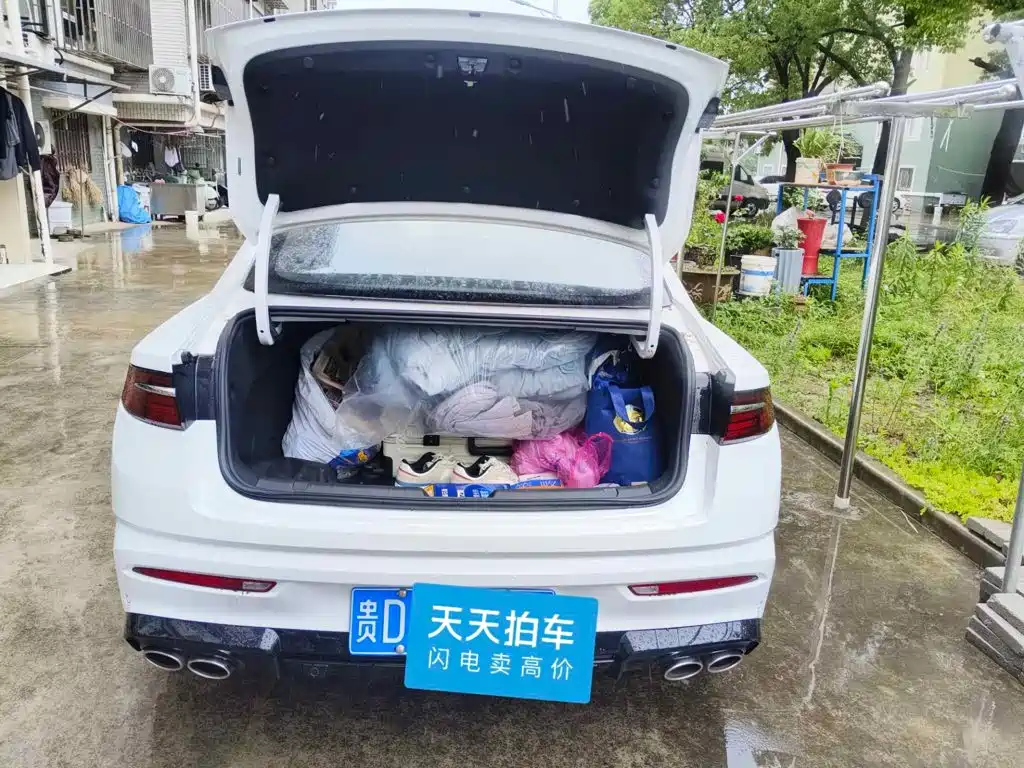 Geely Preface 2025 2025 Oriental Glory 1.5TD Kunlun Edition