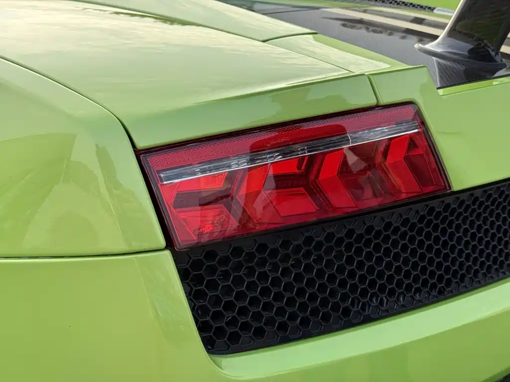Lamborghini Gallardo 2013 2012 LP 570-4 Super Trofeo Stradale