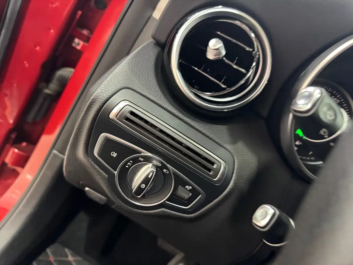 Mercedes-Benz C-Class 2018 C 180 L Fashion Sport Edition фото 17