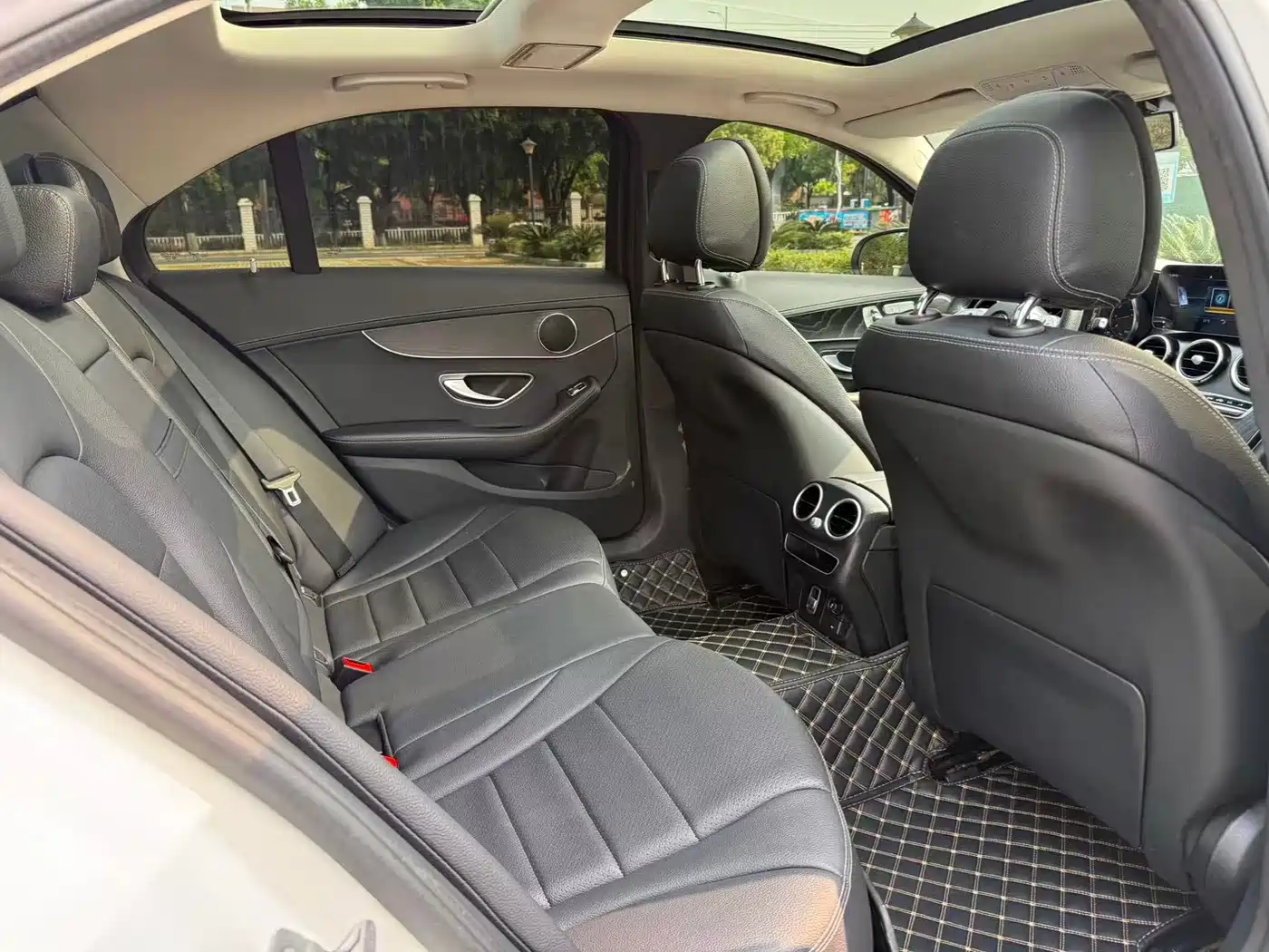 Mercedes-Benz C-Class 2021 C 260 L Sport Edition фото 8