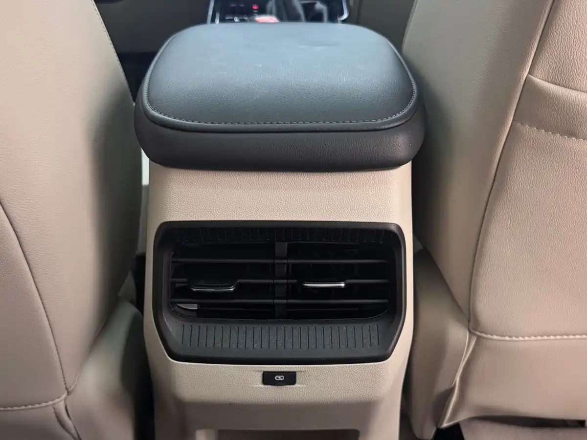Wuling Motors Wuling Xingchen 2022 2021 1.5T CVT Stellar Edition