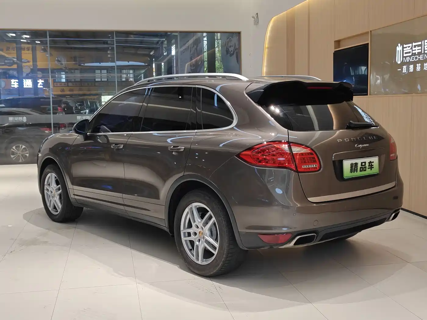 Porsche Cayenne 2011 Cayenne 3.0T фото 8